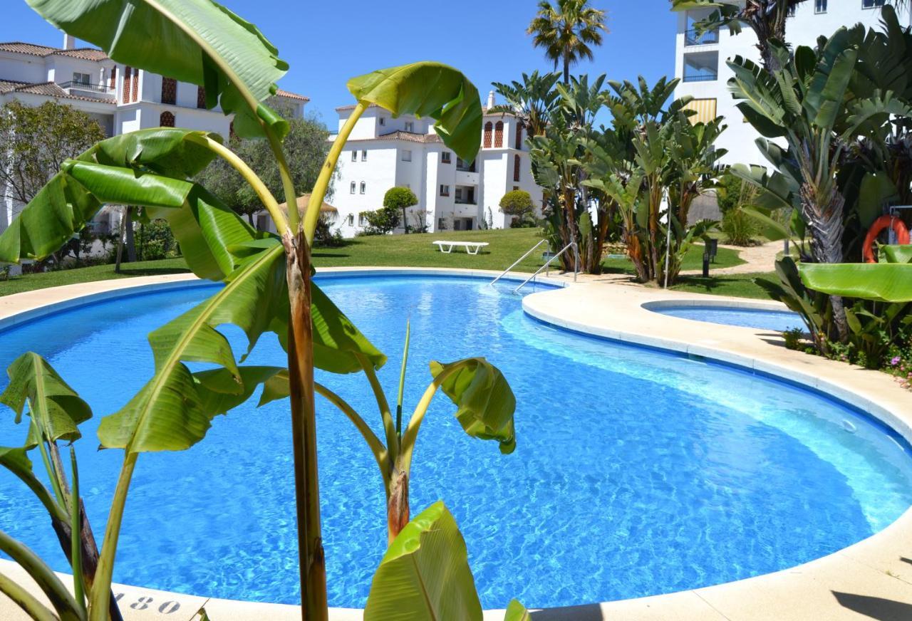 Apartment Luxury Garden - Walking Distance To The Sea *
