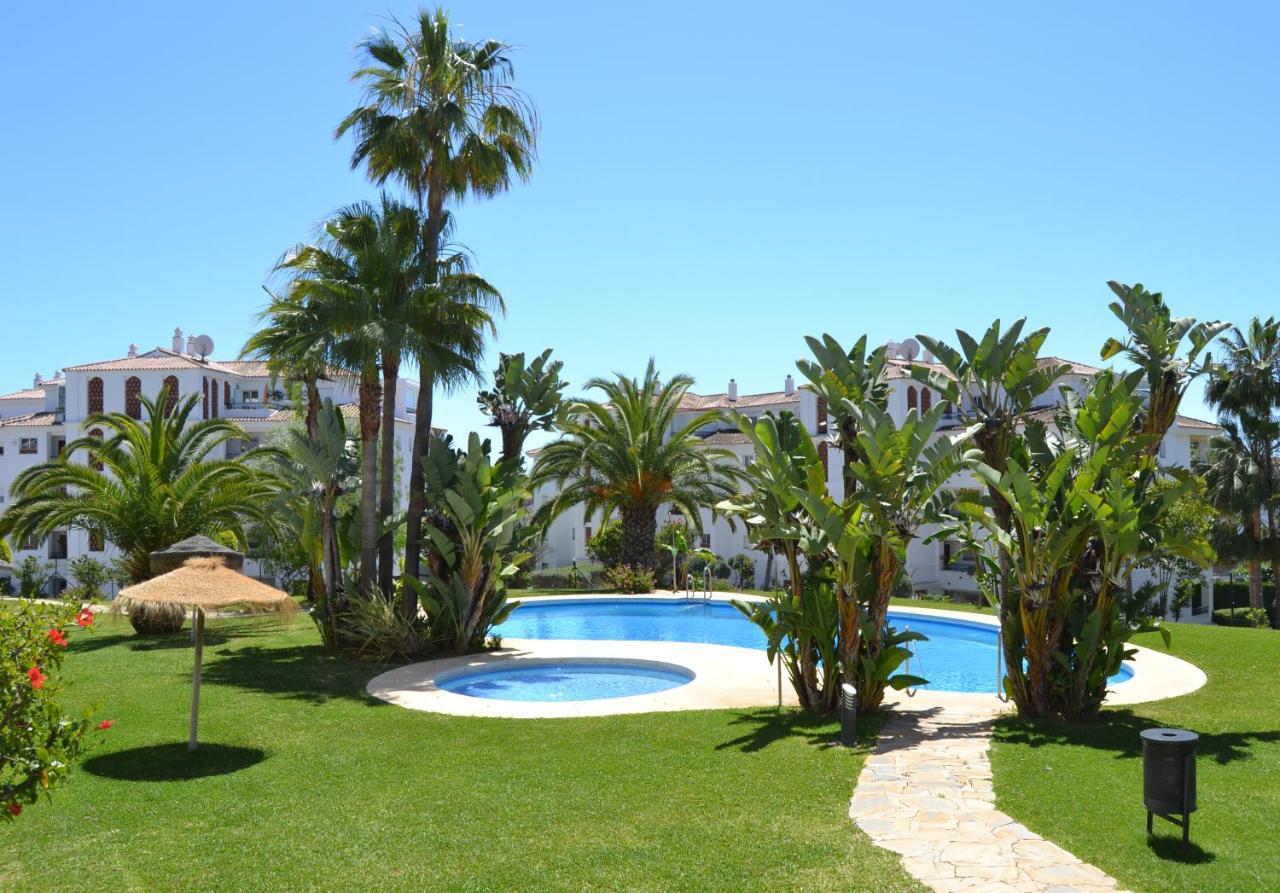 Apartment Luxury Garden - Walking Distance To The Sea Sitio de Calahonda