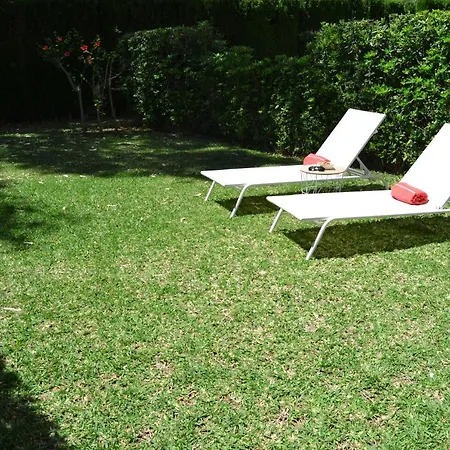 Luxury Garden Apartment - Walking Distance To The Sea Sitio de Calahonda Exterior foto