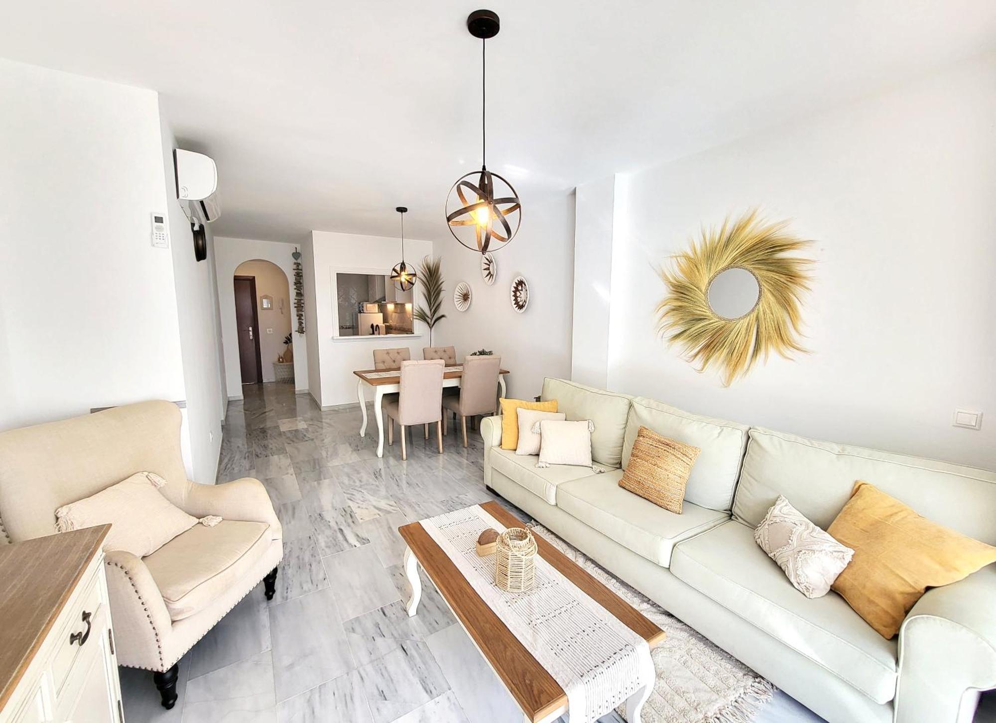 Luxury Garden - Walking Distance To The Sea * Sitio de Calahonda