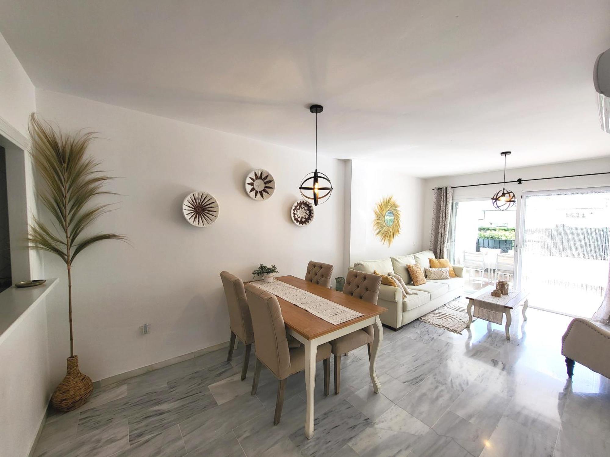 Luxury Garden - Walking Distance To The Sea Apartment Sitio de Calahonda
